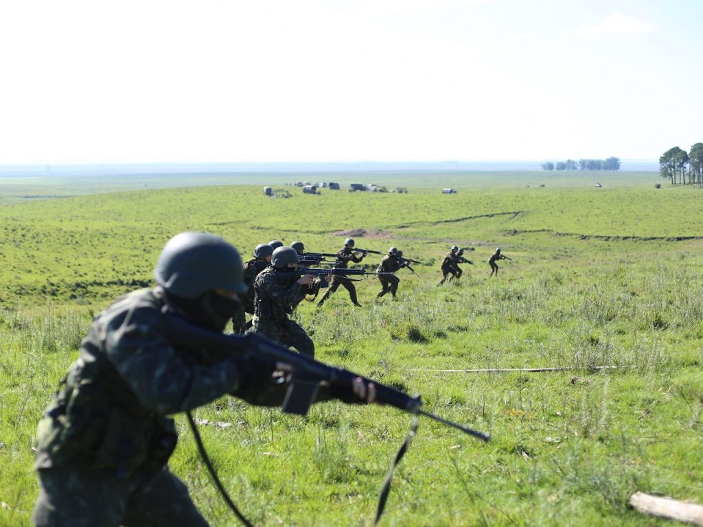 EJÉRCITO BRASILEÑO - Página 28 Demonstra%C3%A7%C3%A3o-de-ataque-coordenado-na-15%C2%AA-Bda-Inf-Mec-1-1024x768