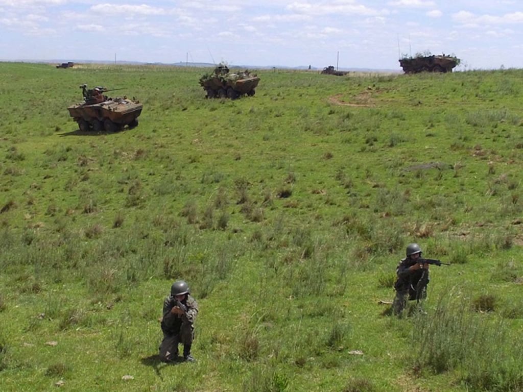 EJÉRCITO BRASILEÑO - Página 28 Demonstra%C3%A7%C3%A3o-de-ataque-coordenado-na-15%C2%AA-Bda-Inf-Mec-2-1024x768