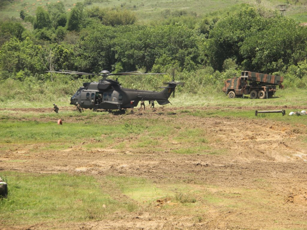 EJÉRCITO BRASILEÑO - Página 28 Demonstra%C3%A7%C3%A3o-de-poder-de-fogo-na-Manobra-Escolar-da-AMAN-2-1024x768