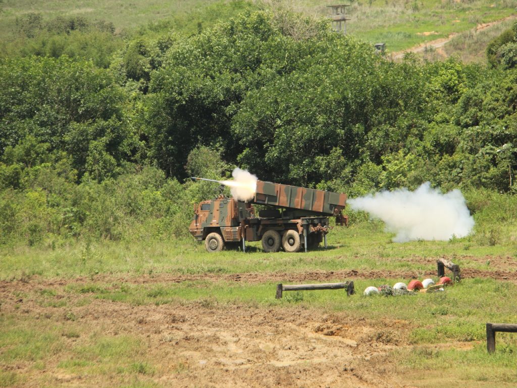 EJÉRCITO BRASILEÑO - Página 28 Demonstra%C3%A7%C3%A3o-de-poder-de-fogo-na-Manobra-Escolar-da-AMAN-6-1024x768