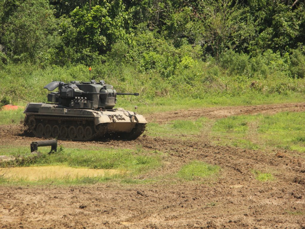 EJÉRCITO BRASILEÑO - Página 28 Demonstra%C3%A7%C3%A3o-de-poder-de-fogo-na-Manobra-Escolar-da-AMAN-7-1024x768