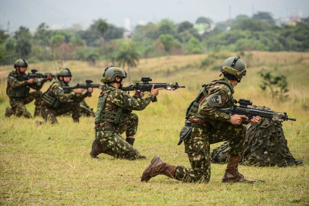 Evolução Dos Grupos De Combate Do Exército Brasileiro - Forças ...