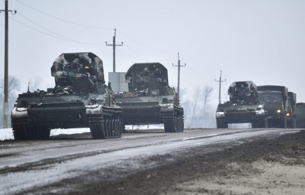 Imagens Peças De Artilharia Russas A Caminho Da Ucrânia Forças Terrestres Exércitos 9283