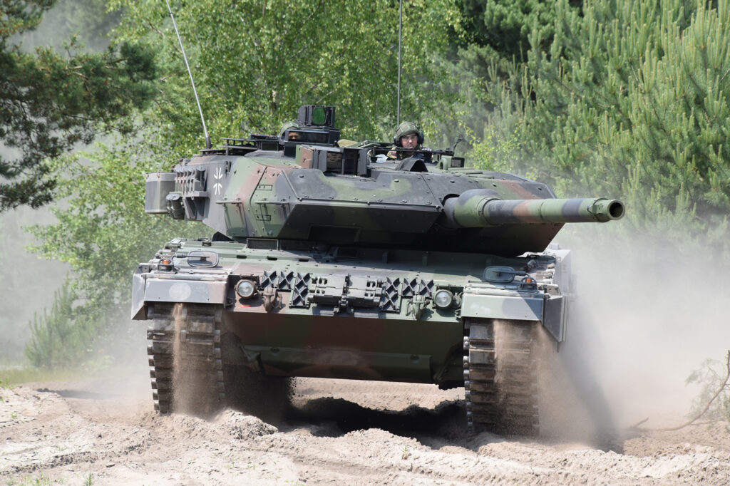 KMW-LEOPARD-2A7-01