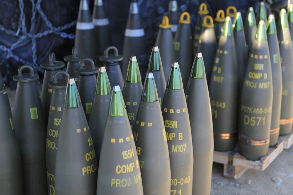 155mm artillery shells