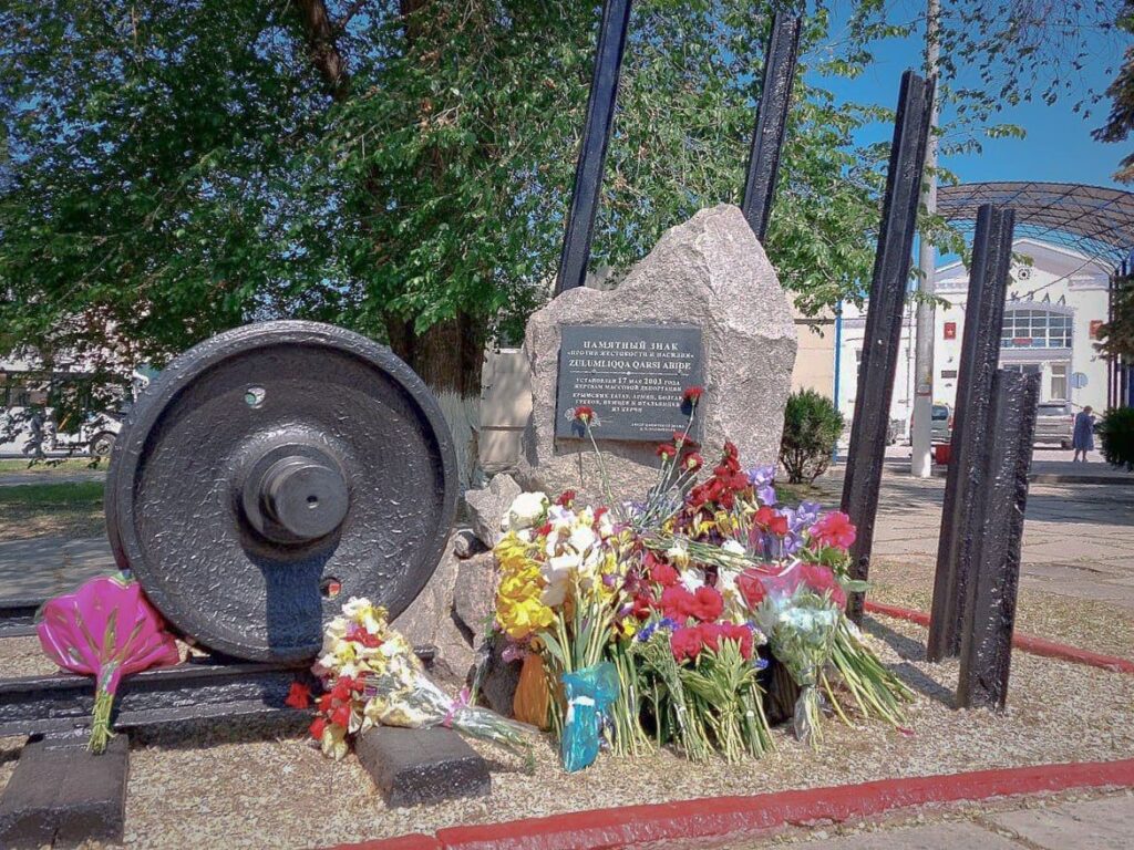 memorial sobre a deportacao dos tartaros