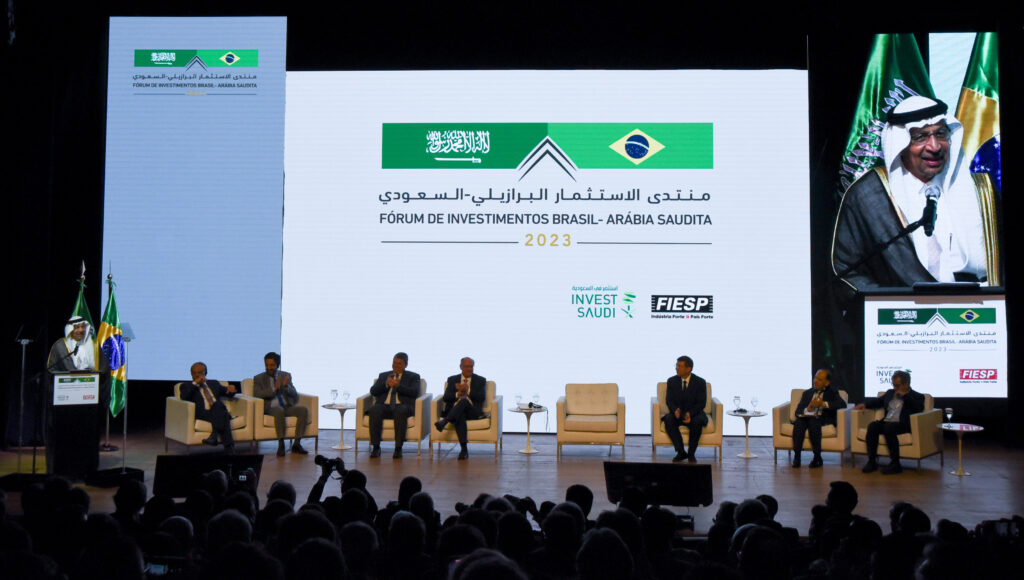 Avibras firma parceria com empresa saudita SCOPA