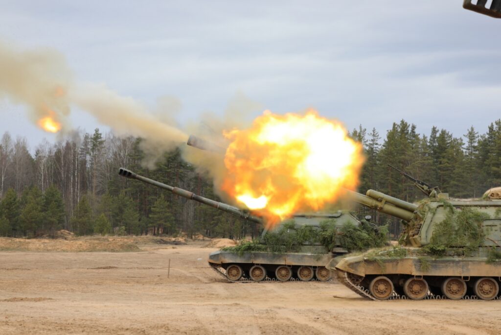 russian-artillery-2