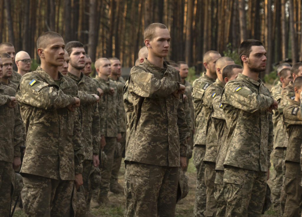 Zelensky Lowers Draft Age to Shore Up Ukraine’s Depleted Army