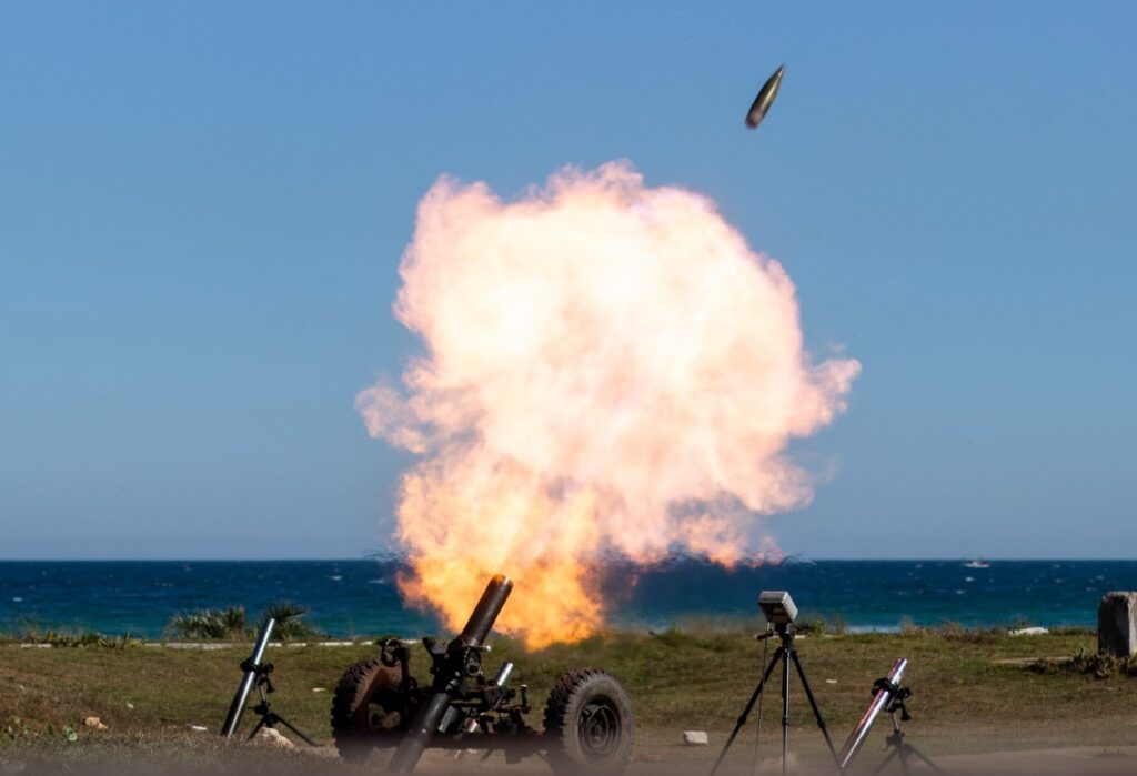 Arsenal de Guerra do Rio realiza Tiro Técnico dos morteiros 120 mm e 81 mm